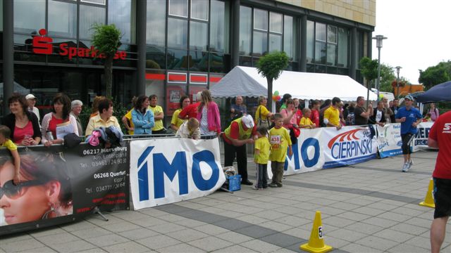 ../Images/BenefizlaufMerseburg2011 (1).jpg